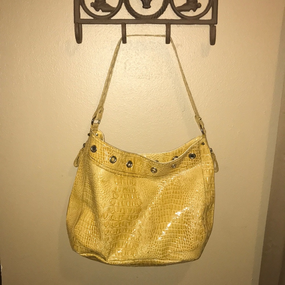 Jessica Simpson Yellow Bag. Very Roomy.